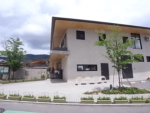 幼稚園・保育園　生駒市南こども園（幼稚園・保育園）まで558m