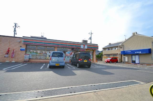 コンビニ　セブンイレブン広島五日市千同店（コンビニ）まで398m