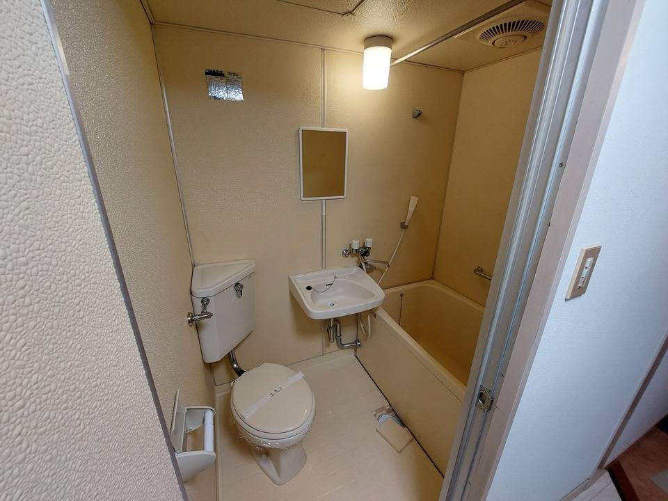 バス・シャワールーム　浴室