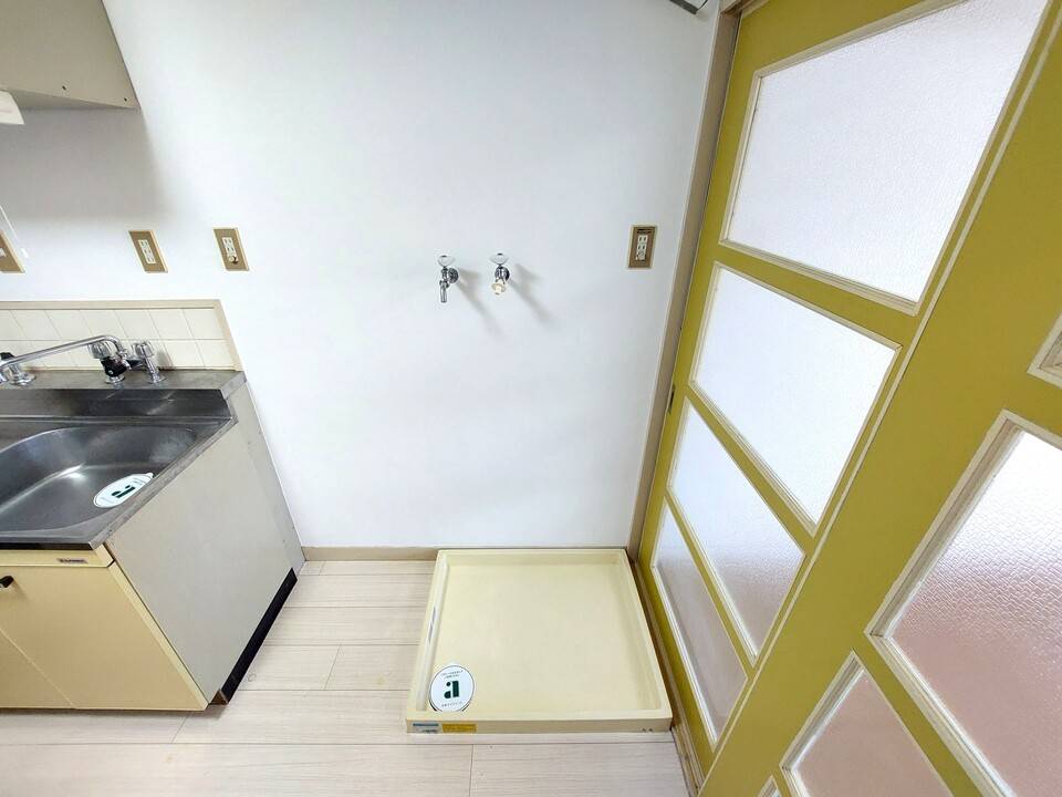 洗面設備　洗濯機置場