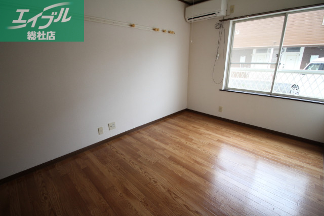 居室・リビング　居室