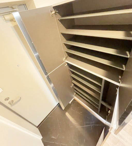 玄関　★シューズBOXの収納力◎★