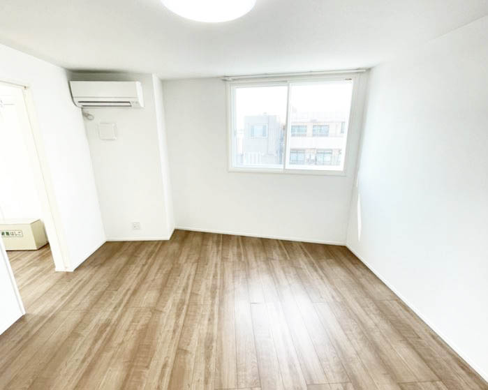 居室・リビング　★広々リビングスペース★