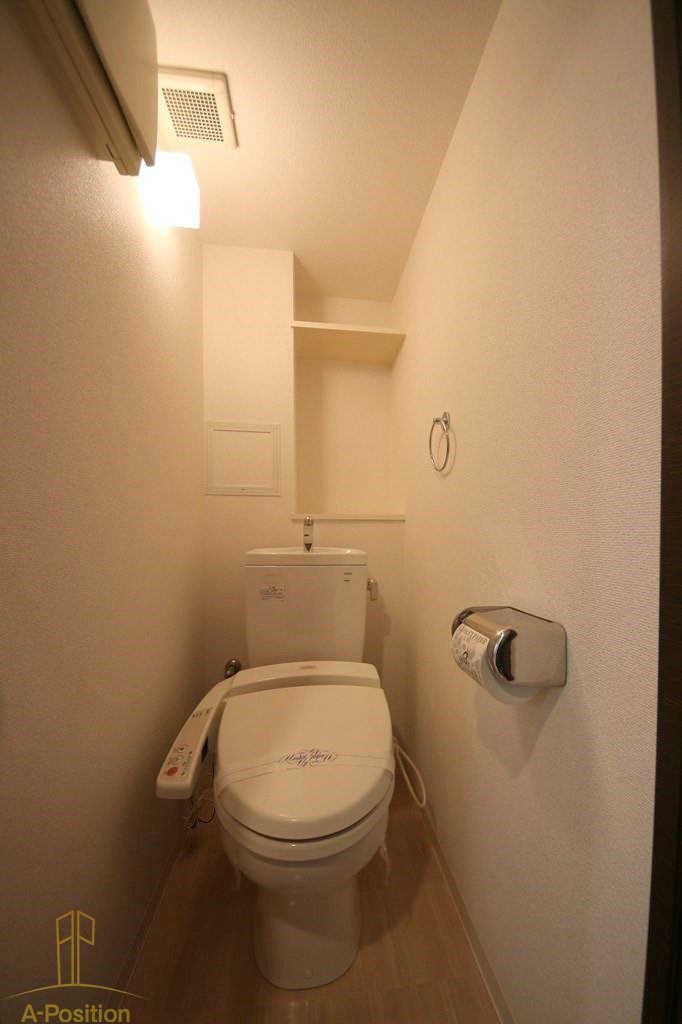 トイレ　プロシード大阪WESTアドリア