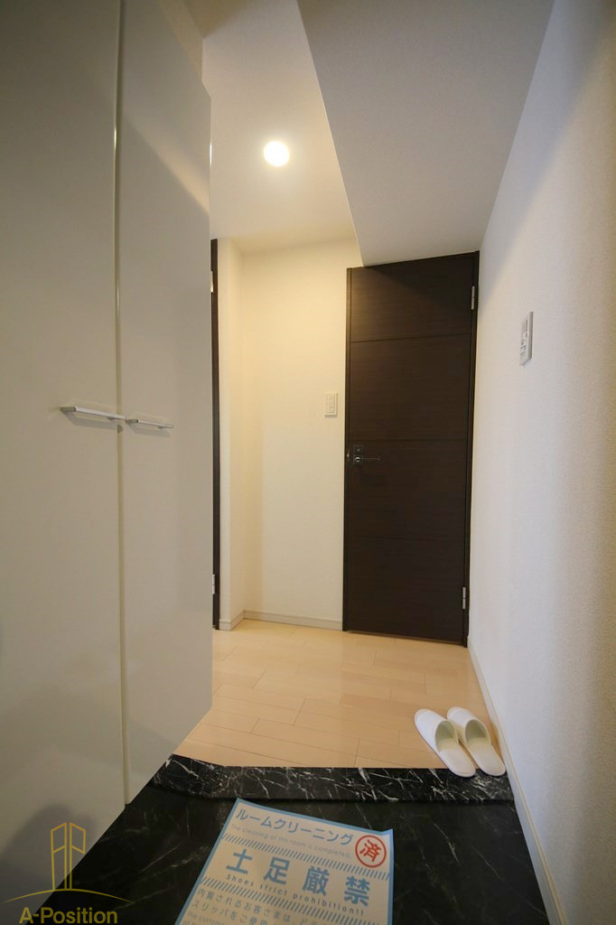 玄関　プロシード大阪WESTアドリア