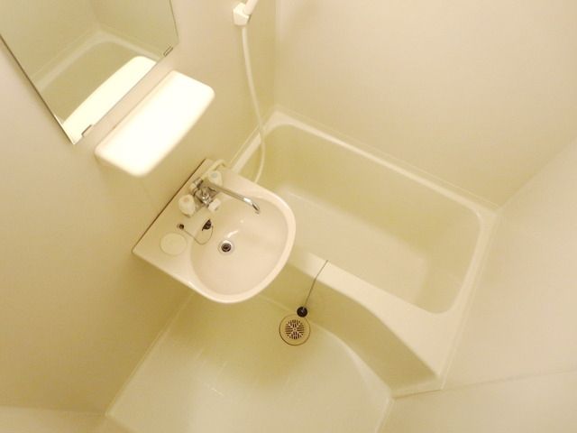 バス・シャワールーム　★お部屋探しはタウンハウジング稲田堤店まで★