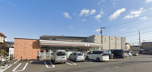 【八尾市相生町のアパートのコンビニ】