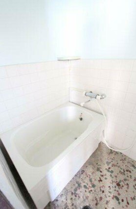 バス・シャワールーム　※写真は別部屋です