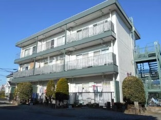 武蔵村山市学園のマンションの建物外観