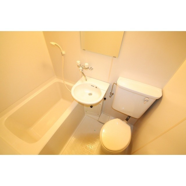 バス・シャワールーム　洗面・トイレ