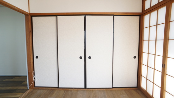 収納　クローゼット