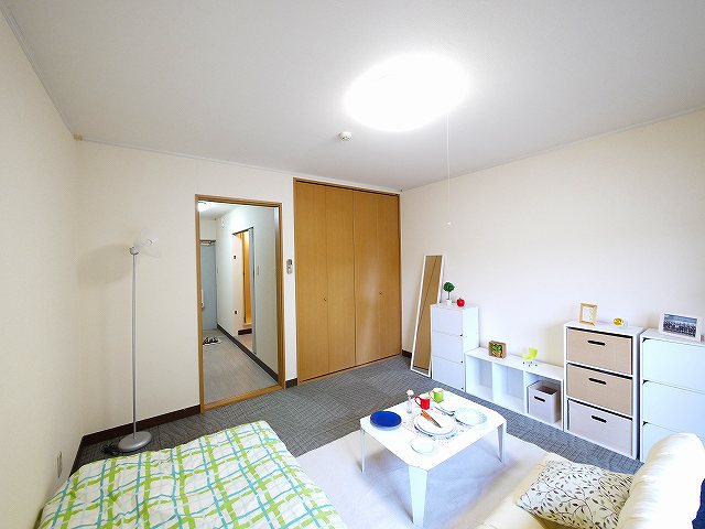 その他部屋・スペース　明るい洋室です