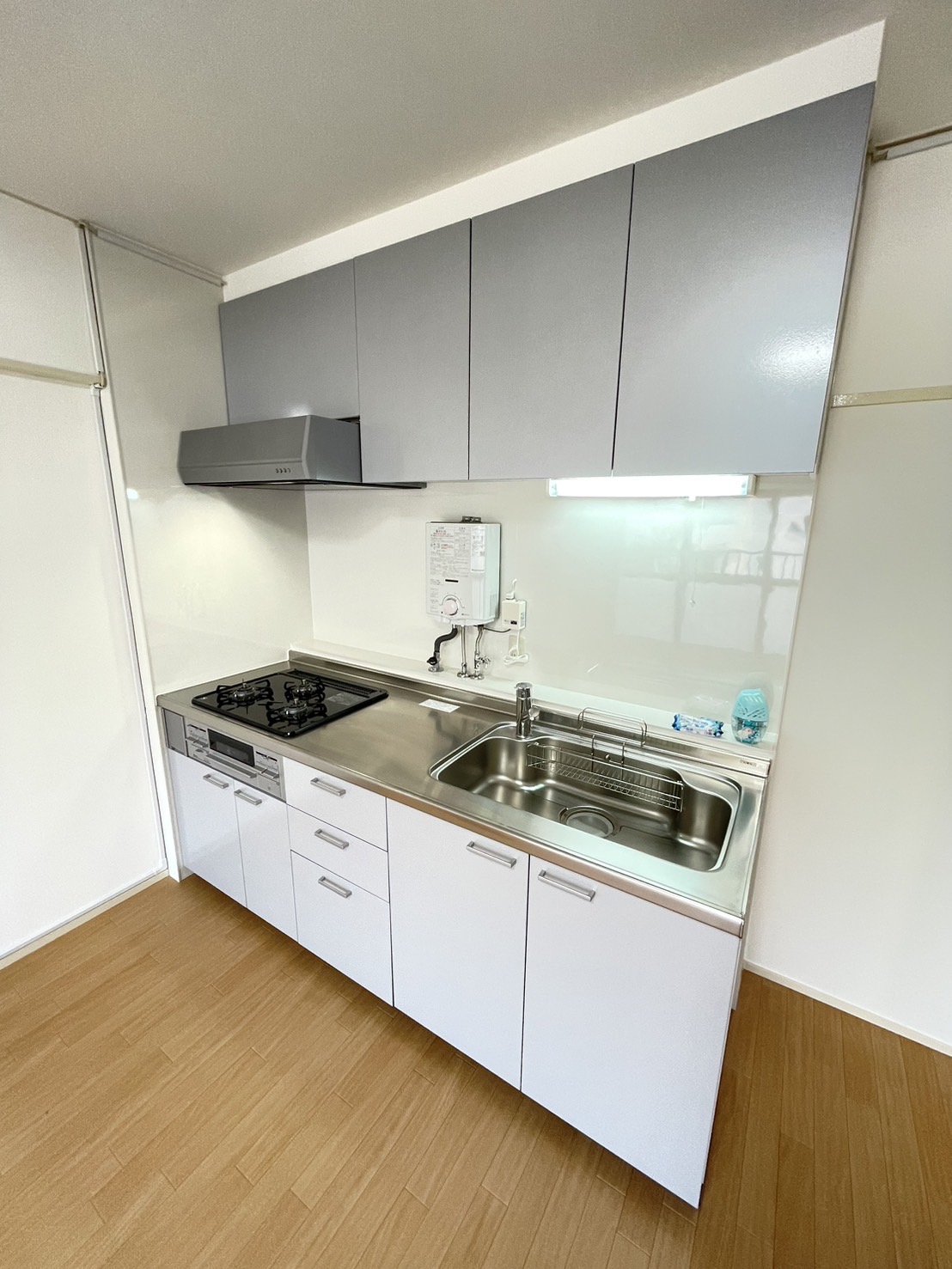 塩屋住宅3号棟のキッチン写真
