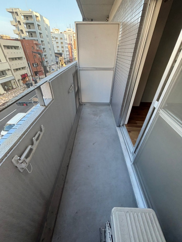 バルコニー　同物件別室です。