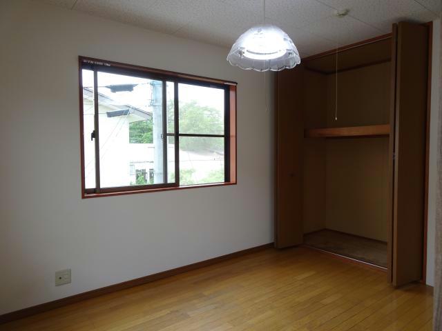 居室・リビング　2階洋室