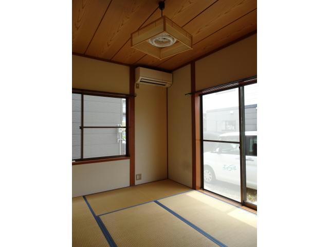 居室・リビング　1階和室