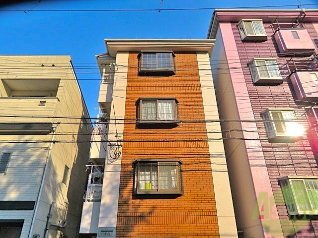 大阪市西淀川区出来島のマンションの建物外観