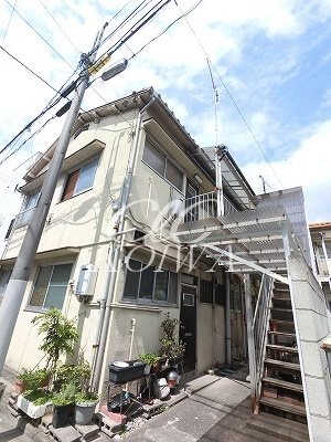 江戸川区南小岩のアパートの建物外観