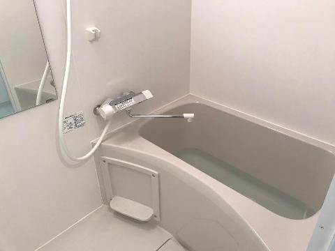 バス・シャワールーム　バス