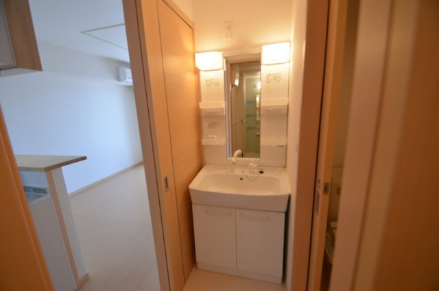 洗面設備　洗髪洗面化粧台