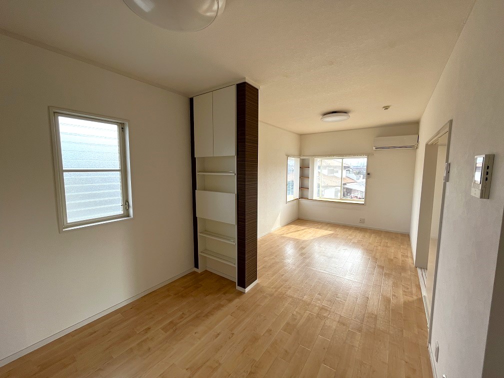 居室・リビング　陽当たり良好なLDK♪