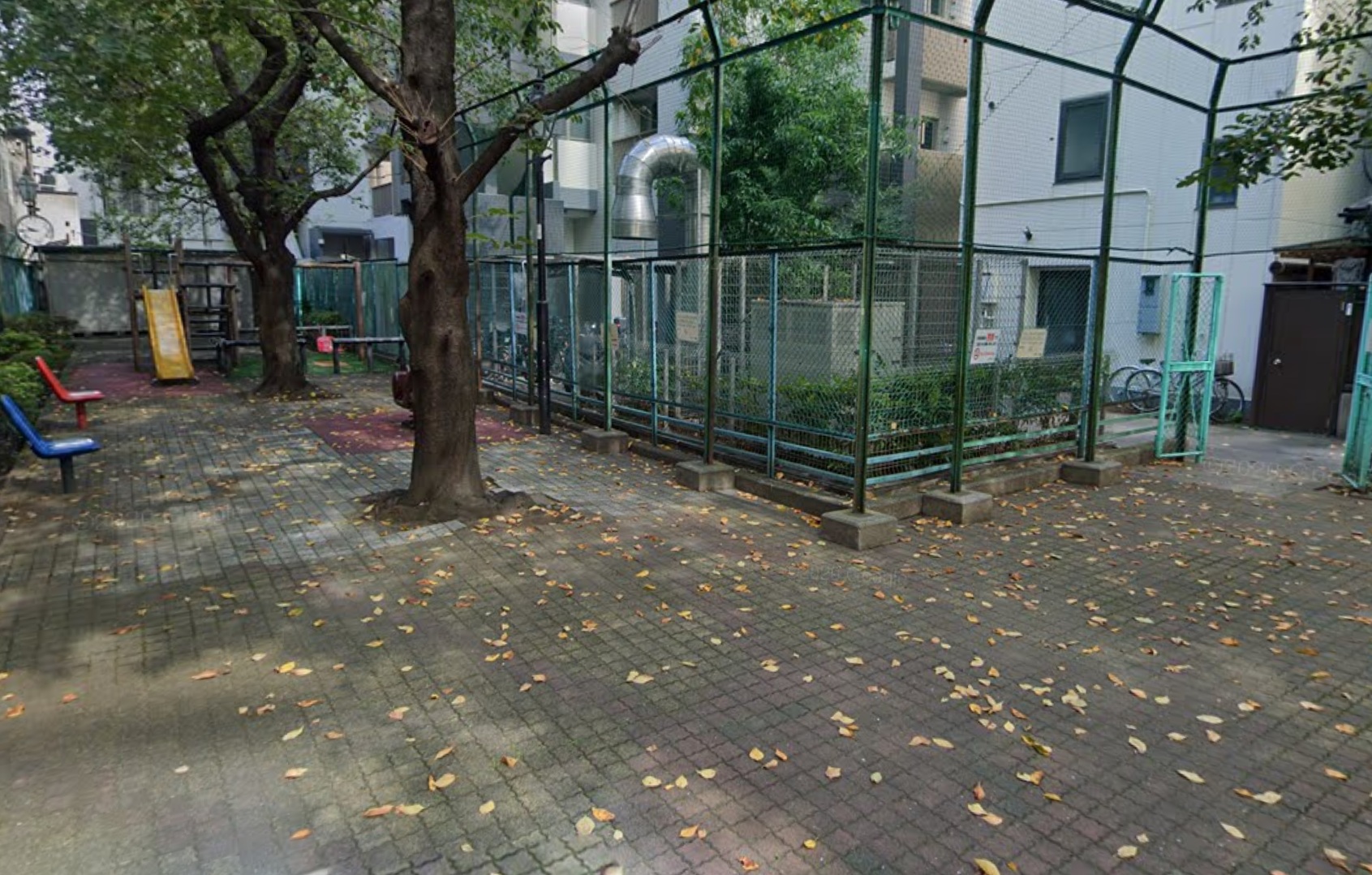 公園　台東区立東上野児童遊園（公園）まで57m