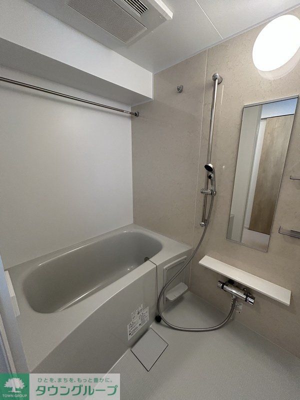 バス・シャワールーム　バス