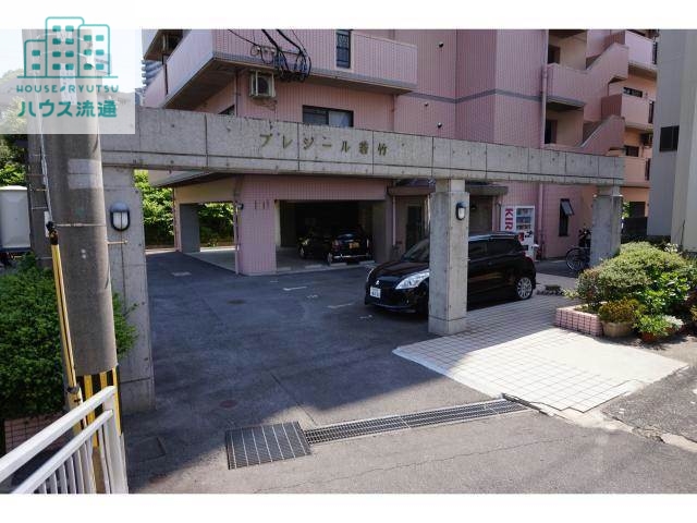 エントランス　エントランス部分