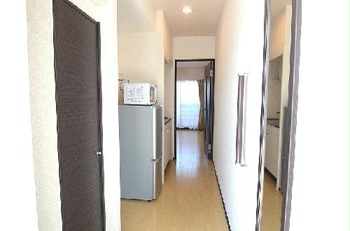 玄関　設備・仕様は号室により異なる為、現況を優先致します。