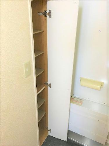 玄関　1階　シューズボックス