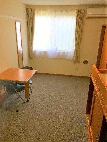 居室・リビング　家具家電付き