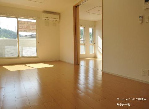 居室・リビング　リビング