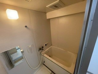 バス・シャワールーム　お風呂です