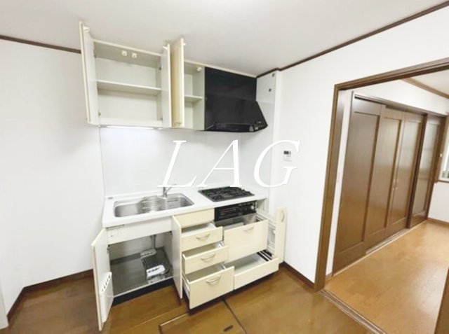 キッチン　キッチンです。