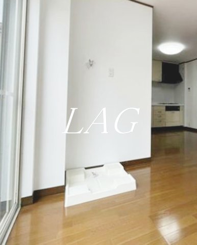 その他設備　室内洗濯置き場です。