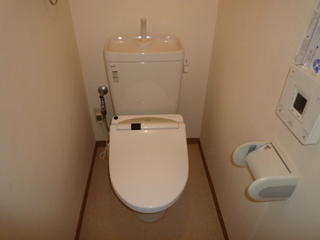 トイレ　トイレ