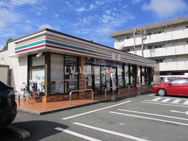 コンビニ　セブンイレブン　宮崎矢の先町店（コンビニ）まで386m