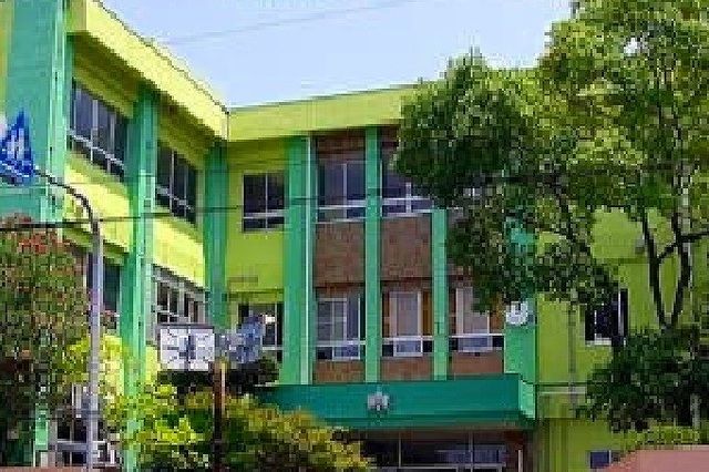 小学校　市立山東小学校様（小学校）まで850m