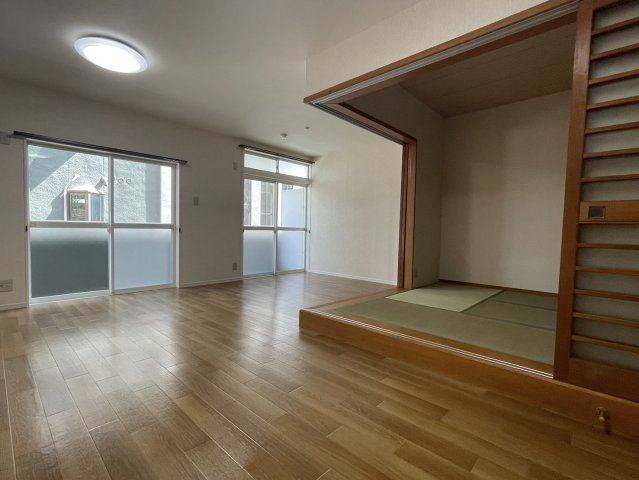 居室・リビング　居間です