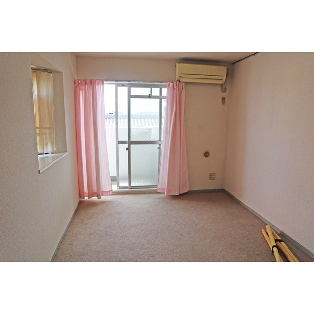 居室・リビング　洋室