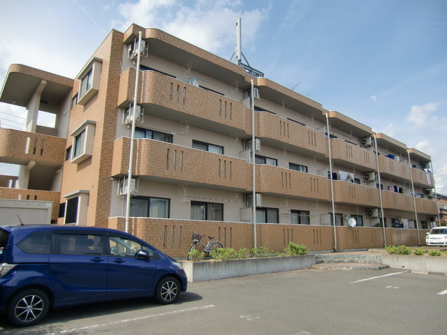 建物外観　２０２０年６月撮影