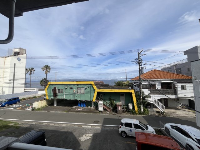 眺望　バルコニーから海が見えます