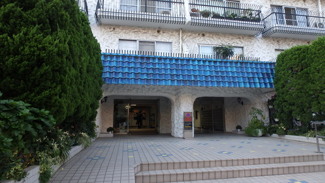 エントランス　エントランス