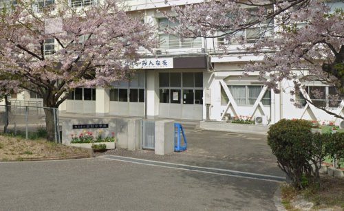 中学校　明石市立衣川中学校（中学校）まで309m