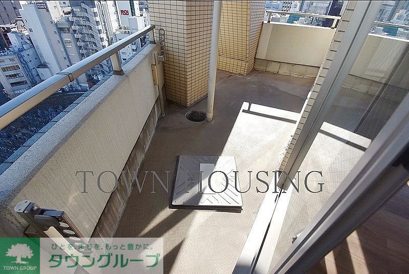 バルコニー　お問合せは(株)タウンハウジングレジデンス事業部　赤坂店・…