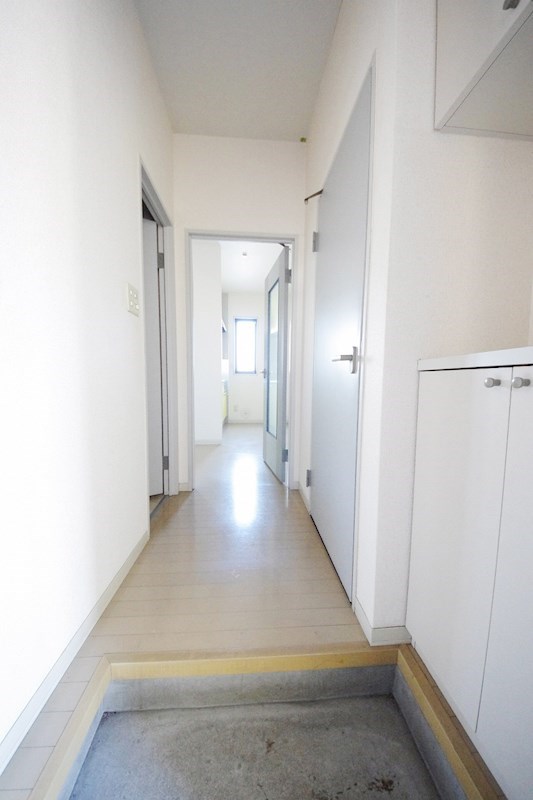 玄関　※類似室内