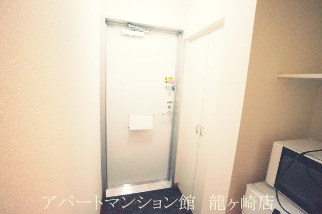 玄関　同タイプ