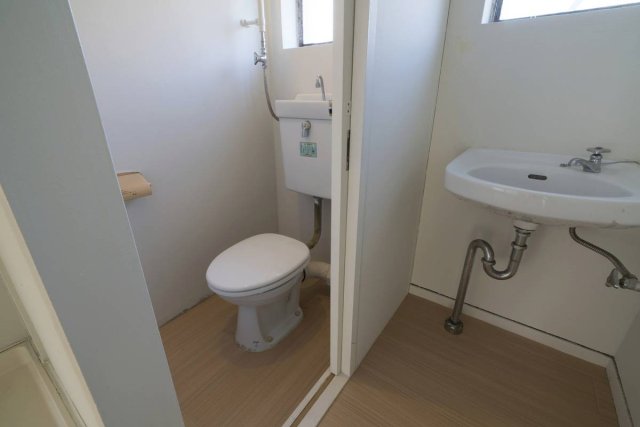 トイレ　イメージ