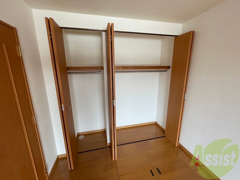 収納　クローゼット。荷物がたくさんあっても問題ないですね。