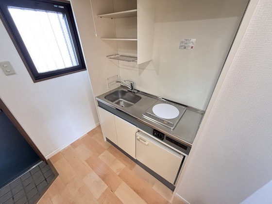 キッチン　※別部屋の写真です